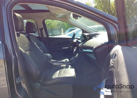 2013 Ford Escape Titanium from USA, damaged, VIN 1FMCU0J95DUB46340